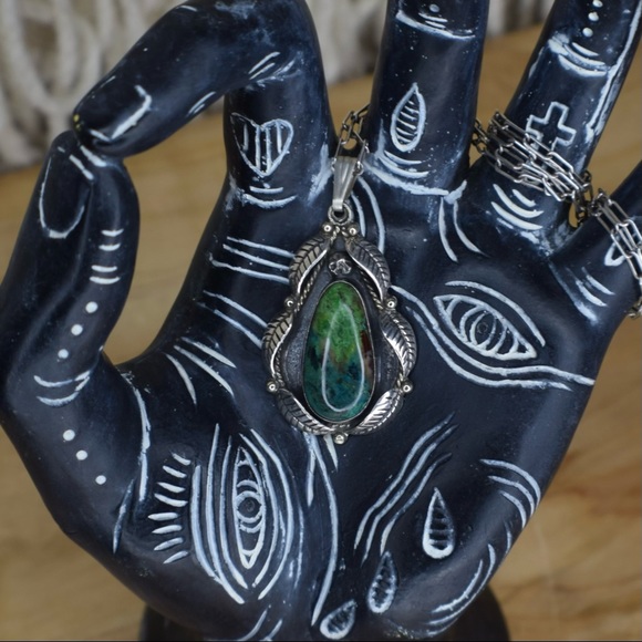 🚫SOLD🚫Vintage Navajo Pendant Sterling Silver and Chrysocolla - Picture 6 of 10